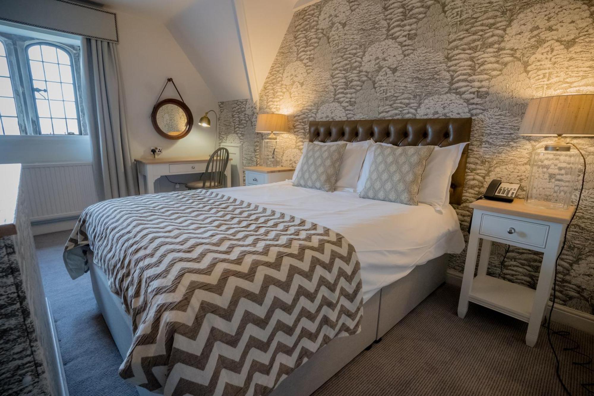 Stonehouse Court Hotel - A Bespoke Hotel Esterno foto